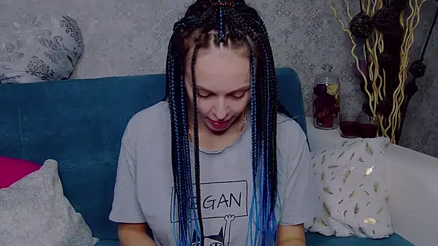 Brilliant Doll online show from February 11, 2026, 2:11 am