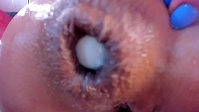 NikkaHOTx online show from March 18, 2025, 8:50 am