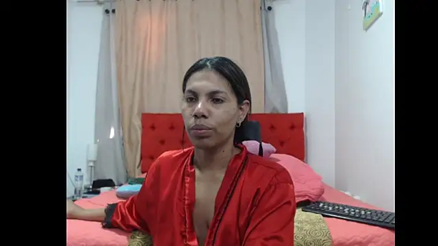 Snapshot of LADYSLAVEXXX chatting on July 1, 2026, 9:59 pm LADYSLAVEXXX online show from July 1, 2026, 9:59 pm