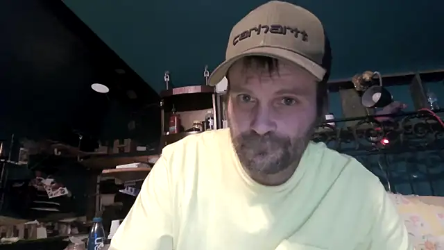 Snapshot of charactrzero chatting on February 9, 2026, 4:43 am charactrzero online show from February 9, 2026, 4:43 am