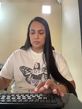 Snapshot of kendall_52 chatting on July 24, 2026, 3:41 pm kendall 52 online show from July 24, 2026, 3:41 pm