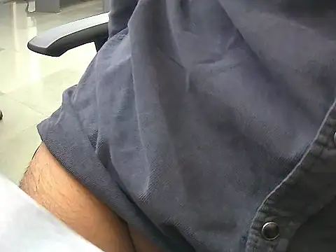 Snapshot of hotdikforu chatting on March 24, 2026, 12:05 pm hotdikforu online show from March 24, 2026, 12:05 pm