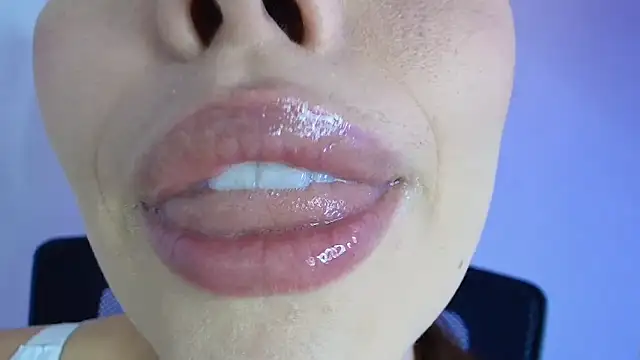 lisbet21x online show from February 9, 2026, 3:10 pm