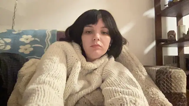 SweetMaisie online show from November 24, 2025, 1:16 am