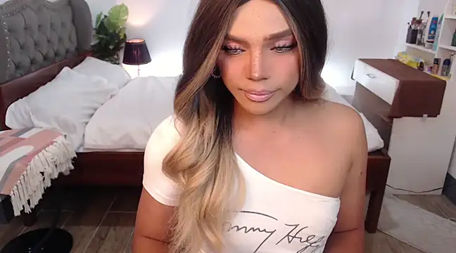 liaa lurrecams online show from March 15, 2025, 2:55 pm