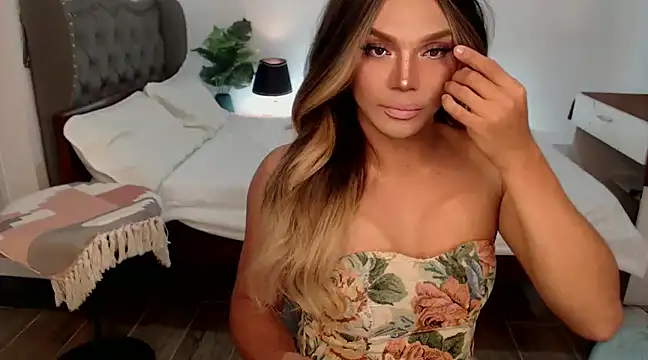 liaa lurrecams online show from January 10, 2025, 4:01 am