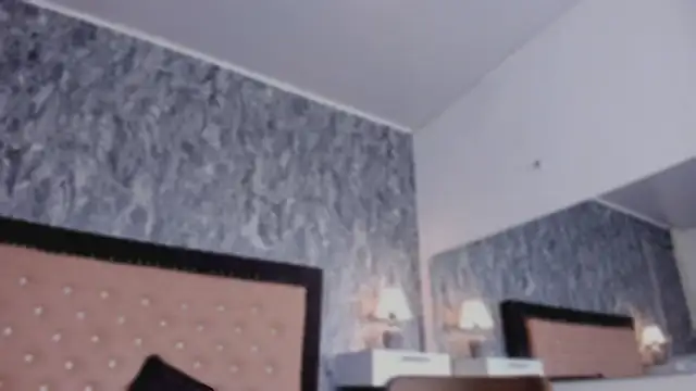 Lia sarahi online show from November 10, 2025, 11:37 am