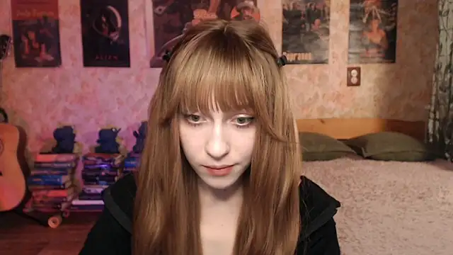 Friendly Ellie online show from March 10, 2026, 11:20 pm