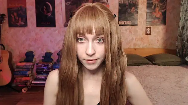 Friendly Ellie online show from January 14, 2026, 1:42 am