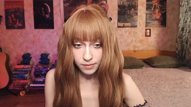 Friendly Ellie online show from November 22, 2025, 1:26 am