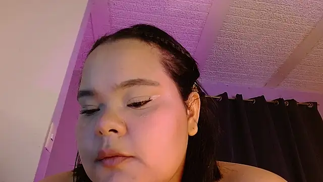 Snapshot of sexychubby___ chatting on July 20, 2026, 4:42 pm sexychubby online show from July 20, 2026, 4:42 pm