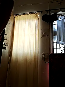 Adityagj123 online show from September 12, 2025, 6:13 am