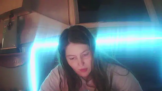 Snapshot of Angelk43 chatting on May 4, 2026, 3:10 am Angelk43 online show from May 4, 2026, 3:10 am