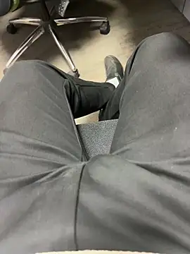 Snapshot of Bareilly_Boy1 chatting on December 19, 2025, 6:16 am Bareilly Boy1 online show from December 19, 2025, 6:16 am