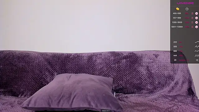 mayWaya online show from November 17, 2025, 6:34 pm