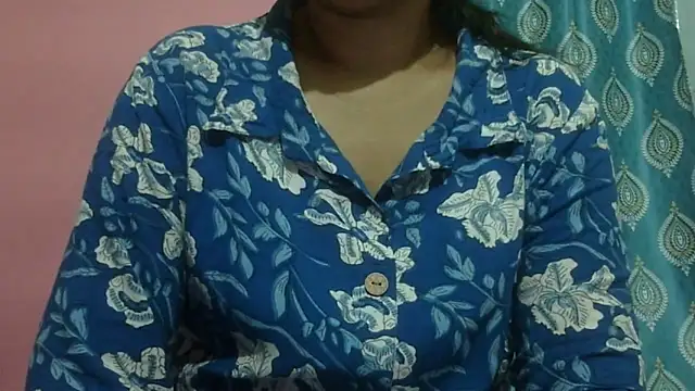 Snapshot of AVNI09- chatting on February 6, 2026, 11:28 am AVNI09- online show from February 6, 2026, 11:28 am