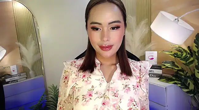 Snapshot of HeavenlyStar chatting on February 25, 2025, 3:42 pm HeavenlyStar online show from February 25, 2025, 3:42 pm