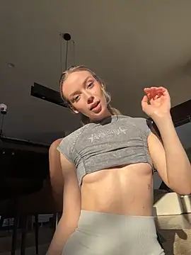 Snapshot of HopeHeaven chatting on January 11, 2025, 3:20 pm HopeHeaven online show from January 11, 2025, 3:20 pm