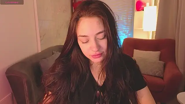 Snapshot of MilanaSugar chatting on February 19, 2026, 2:03 pm MilanaSugar online show from February 19, 2026, 2:03 pm