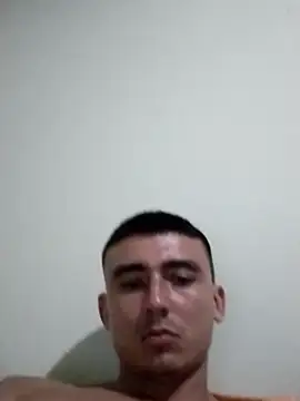 Snapshot of castilloavilalucardy chatting on February 28, 2026, 4:34 am castilloavilalucardy online show from February 28, 2026, 4:34 am