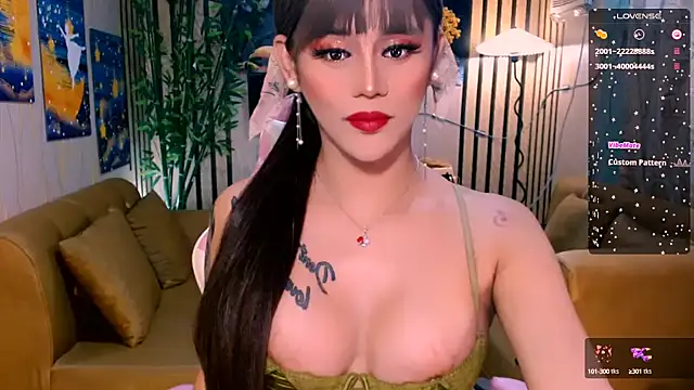 UrSweetKatCakes online show from September 18, 2025, 1:52 am