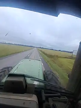 Snapshot of utoopia777 chatting on October 6, 2025, 9:32 am utoopia777 online show from October 6, 2025, 9:32 am