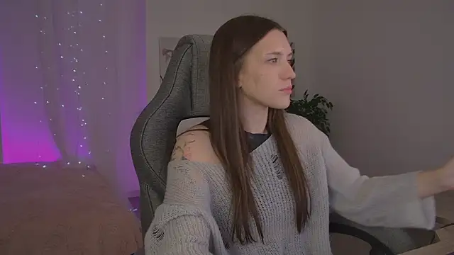 JennyDens online show from February 11, 2026, 3:56 pm