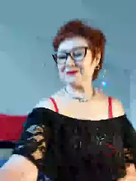 Snapshot of Fire_Night chatting on January 2, 2025, 8:28 am Fire Night online show from January 2, 2025, 8:28 am