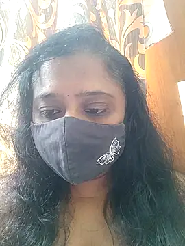 sexynayan23 online show from December 4, 2025, 5:28 am