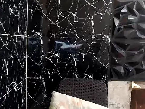 MissKeanna online show from February 5, 2025, 10:55 pm