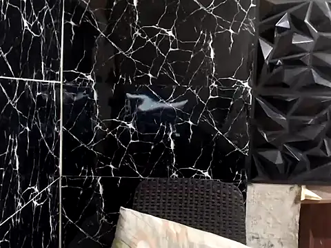 MissKeanna online show from February 6, 2025, 5:03 am