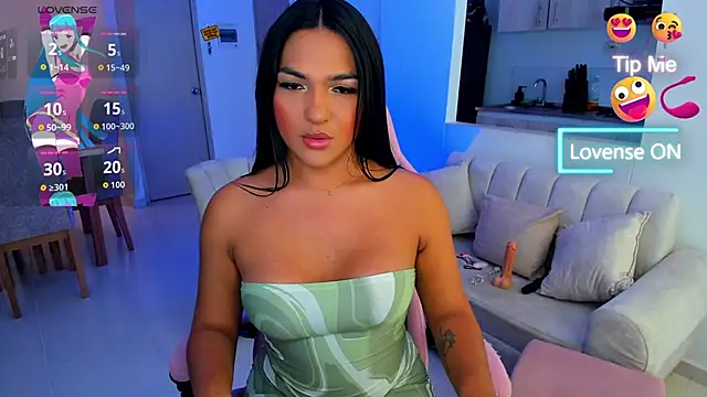 Snapshot of isabella1sexy chatting on January 14, 2026, 4:43 pm isabella1sexy online show from January 14, 2026, 4:43 pm