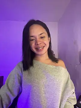 SweetCheska19 online show from May 1, 2026, 11:37 am