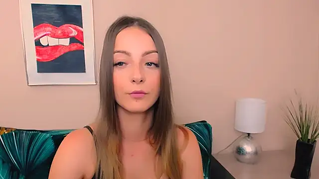 Snapshot of NatalieSexy chatting on May 25, 2026, 6:23 am NatalieSexy online show from May 25, 2026, 6:23 am