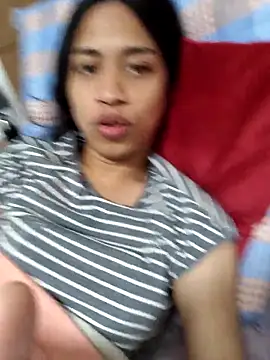 Snapshot of Urworldclasstrans chatting on February 2, 2026, 6:12 am Urworldclasstrans online show from February 2, 2026, 6:12 am