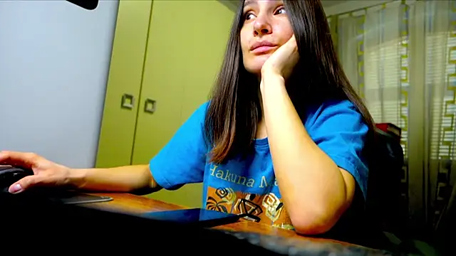 Snapshot of GodlyTheia chatting on February 28, 2026, 1:33 pm GodlyTheia online show from February 28, 2026, 1:33 pm