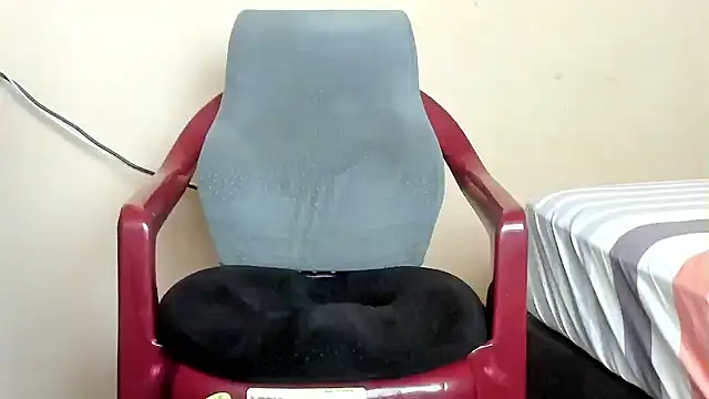 Snapshot of ryanwayne chatting on January 16, 2026, 2:10 pm ryanwayne online show from January 16, 2026, 2:10 pm