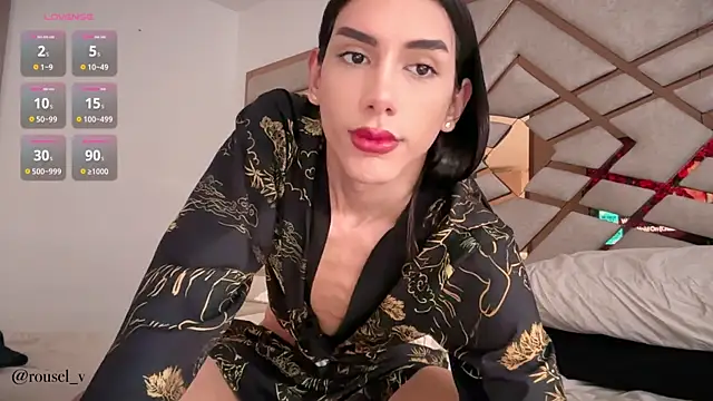 aaronKeller online show from November 5, 2025, 7:50 pm