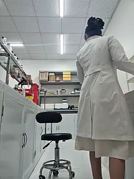 HinaLovely online show from March 9, 2026, 3:10 am