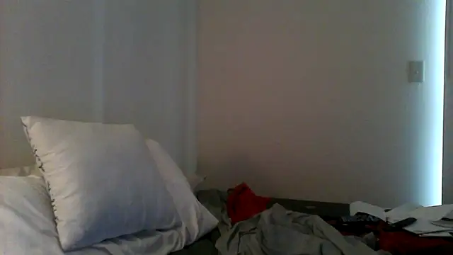 Snapshot of Jbblair01 chatting on April 28, 2026, 7:18 pm Jbblair01 online show from April 28, 2026, 7:18 pm