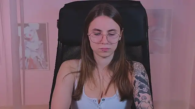 Snapshot of _AnnaStark_ chatting on March 21, 2025, 8:29 pm AnnaStark online show from March 21, 2025, 8:29 pm
