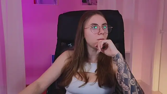 Snapshot of _AnnaStark_ chatting on January 30, 2025, 8:31 pm AnnaStark online show from January 30, 2025, 8:31 pm