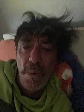 Snapshot of maxximere chatting on February 16, 2026, 3:32 pm maxximere online show from February 16, 2026, 3:32 pm