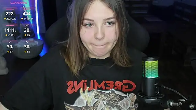 XNirvanaX online show from September 26, 2025, 1:01 am