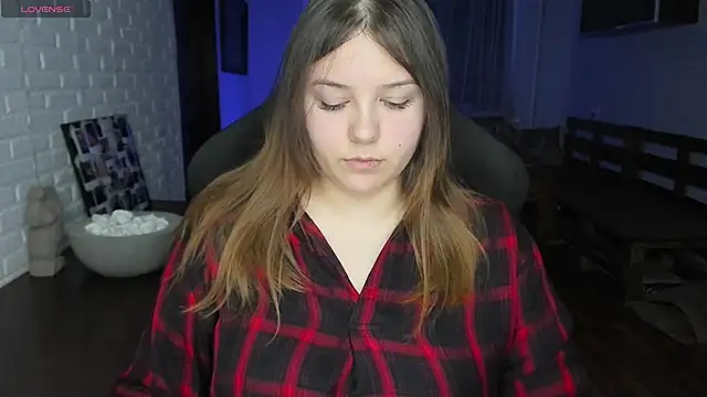 XNirvanaX online show from February 10, 2025, 2:19 am