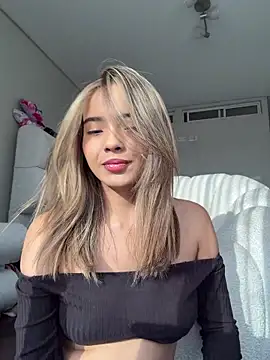 Irina Grant online show from March 2, 2026, 9:44 pm