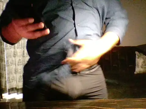 Wildguycums online show from October 14, 2025, 4:51 pm