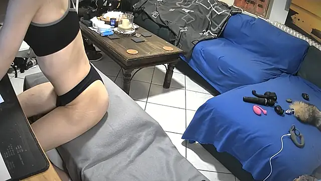 Cesaresweet online show from March 3, 2025, 11:35 pm