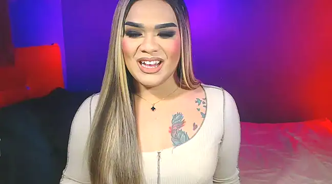 Snapshot of VictoriaEliz chatting on January 19, 2025, 9:45 pm VictoriaEliz online show from January 19, 2025, 9:45 pm