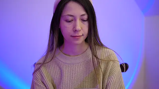 chibi moon  online show from March 16, 2025, 10:20 pm